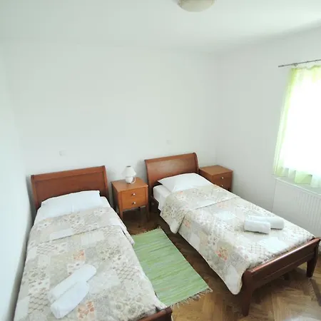 Villa Luna With Seaview Apartment *