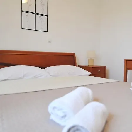 Villa Luna With Seaview * Petrčane