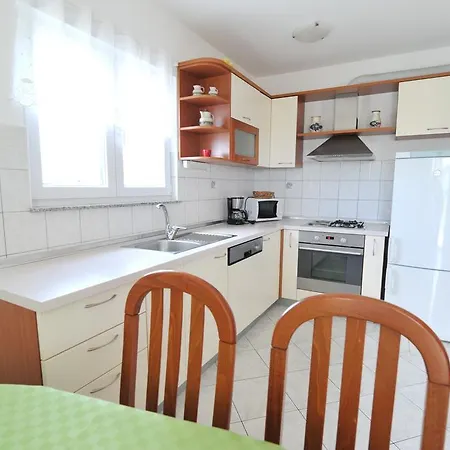 Villa Luna With Seaview Apartment *