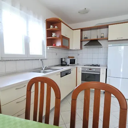 Apartment Villa Luna With Seaview