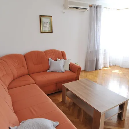 Villa Luna With Seaview Apartment