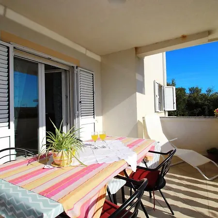 Villa Luna With Seaview Apartment