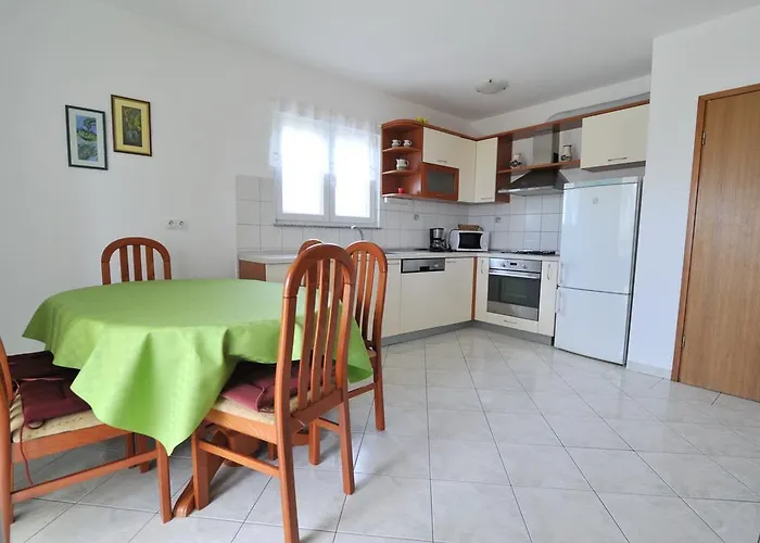 Luna With Seaview شقة بيتريتْشاني