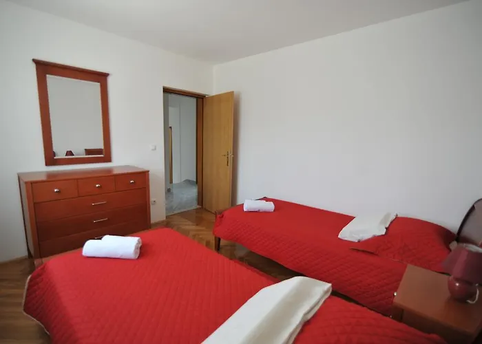 Luna With Seaview * بيتريتْشاني