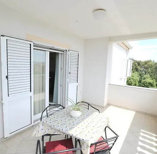 Villa Luna With Seaview Petrcane