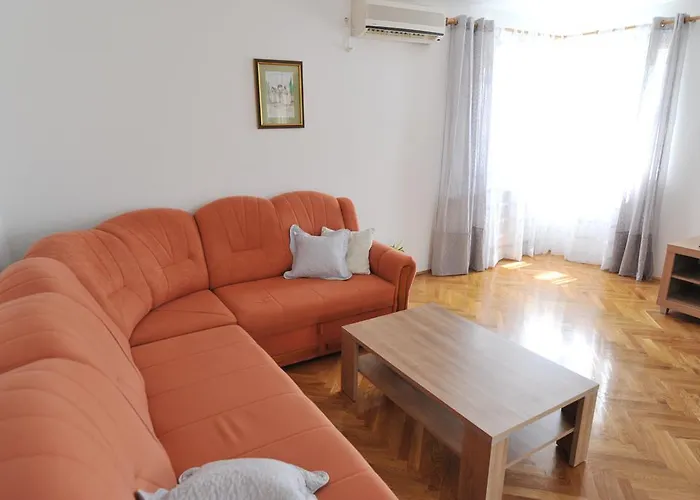 Villa Luna With Seaview Lägenhet