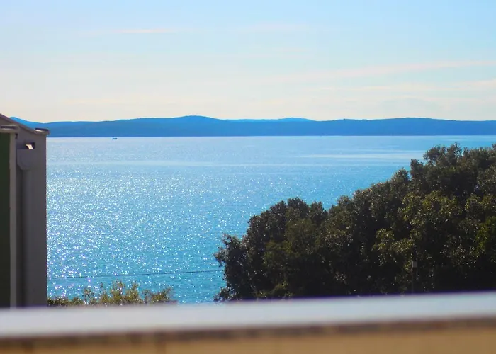 Апартаменты Luna With Seaview *